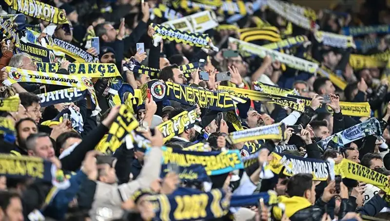 Fenerbahçe Kombine Fiyatları Açıklandı: Taraftarları Şaşırtan Artış