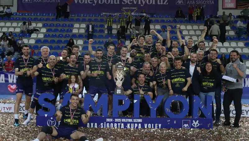 Fenerbahçe, Kupa Voley'de Zafere Ulaşarak Tarih Yazdı!
