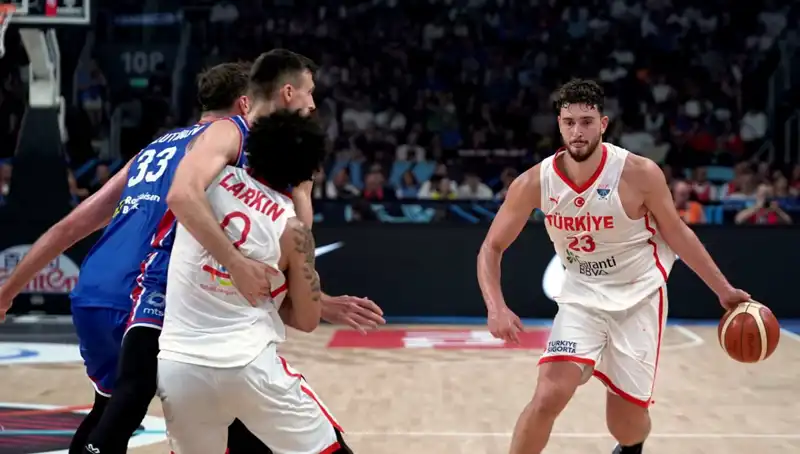 12 Dev Adam, İsveç’le Çeyrek Finalde Karşılaşıyor: Şampiyonluk Yolunda Kritik Bir Adım