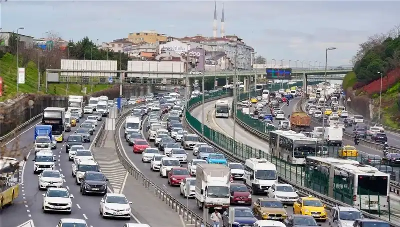 Yeni Trafik Cezaları Genel Kurul'dan Geçti: Sürücüler Dikkat!