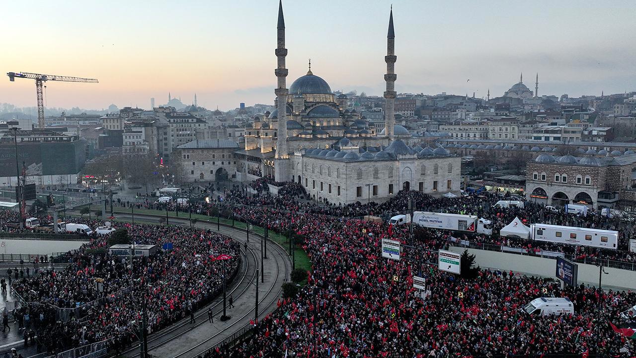 İstanbul'da İnsanlık İttifakı Buluşması Gerçekleşti